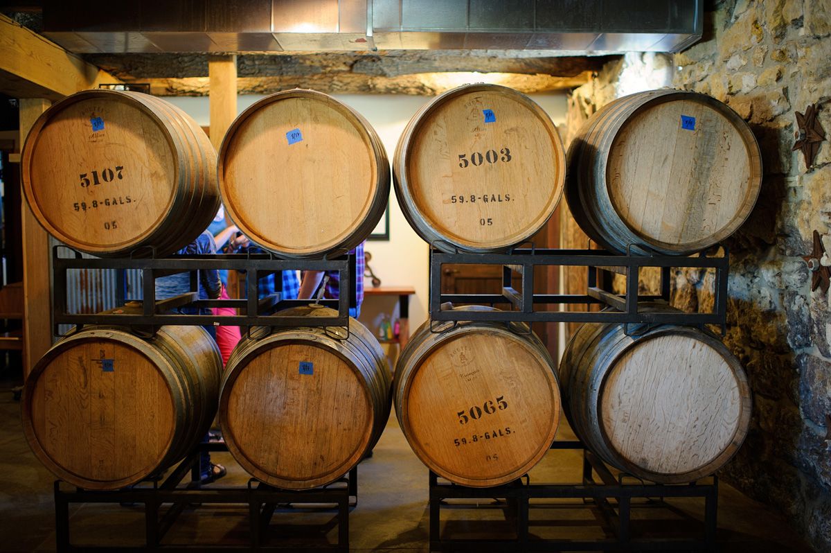 Sutliff-Cider-Wedding-Dani-Matt-09