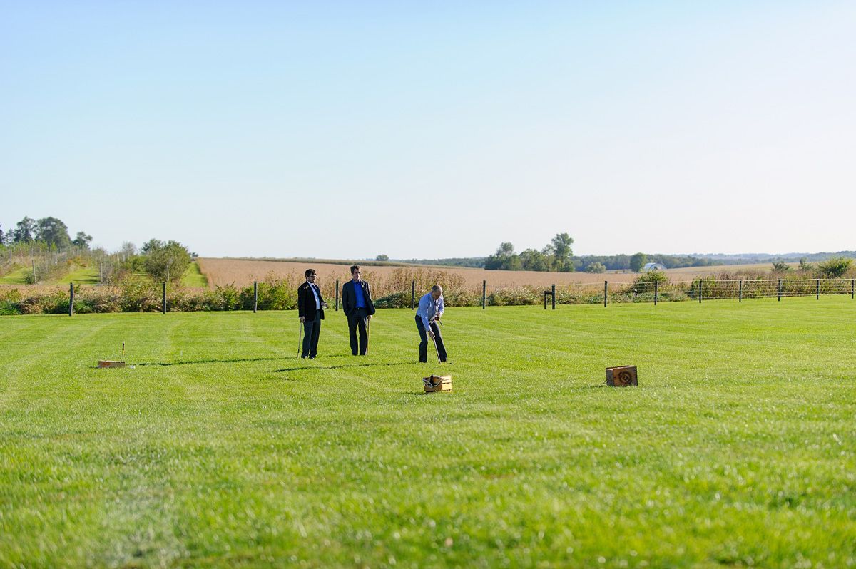 sutliff cider wedding - beautiful lawn 