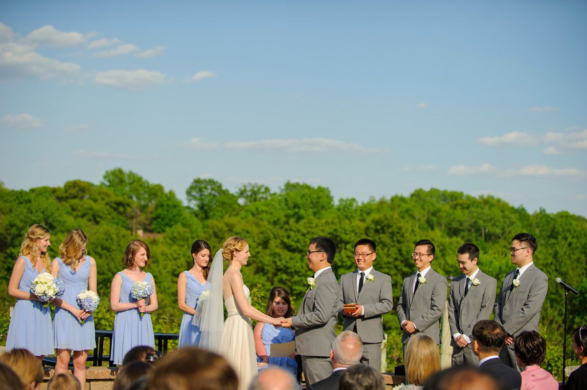 cedar rapids winery wedding 