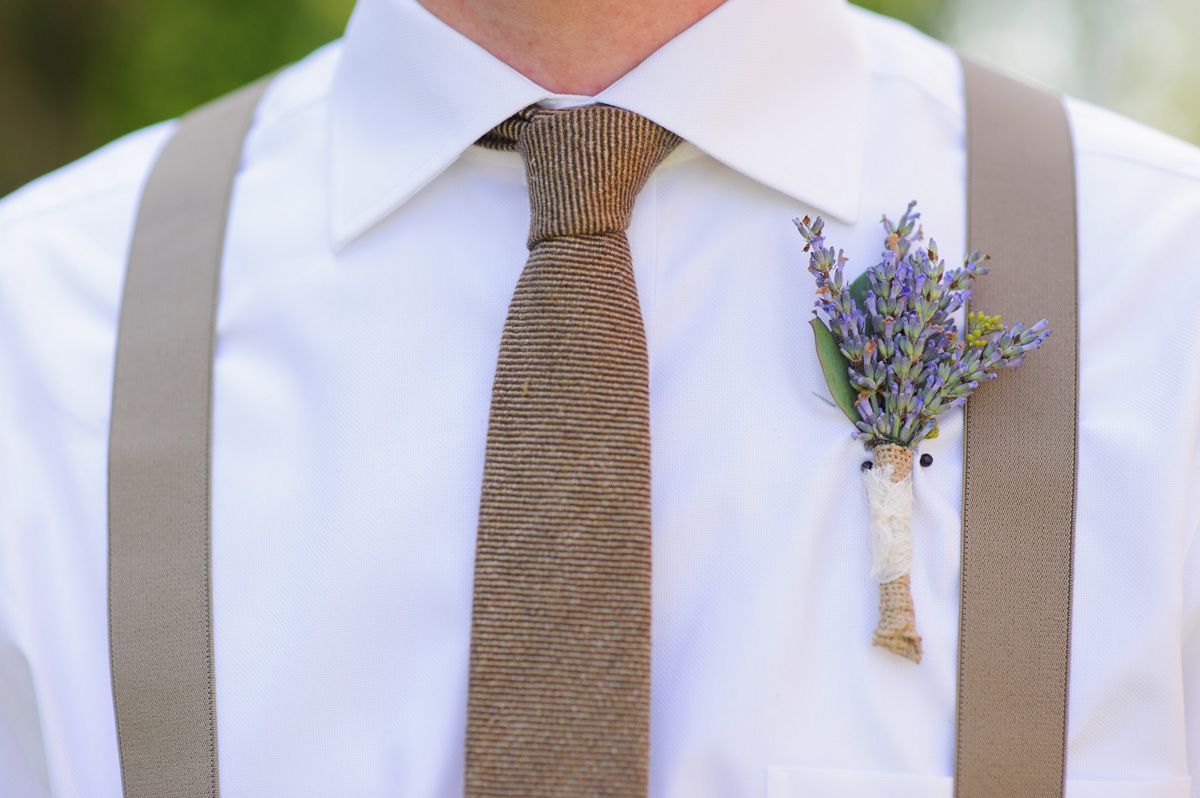 Secrest-Octagon-Barn-Wedding-07